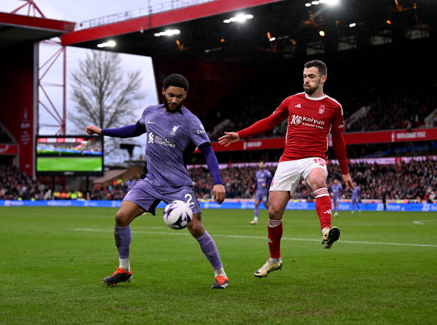 示了莫德里 示了莫德里